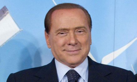 Berlusconi: Milan jest lepszy od Barçy i wygra wszystko