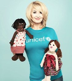 DumaKatalonii.pl pomaga wspierać UNICEF