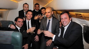 Piqué: Wznieśmy toast za Leo
