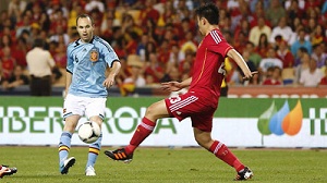 Iniesta błyszczał w meczu z Chinami