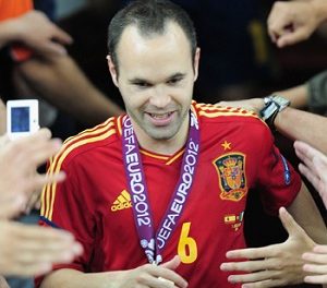 Iniesta najlepszym piłkarzem Euro 2012