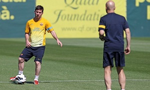 Messi rozpoczął treningi na boisku