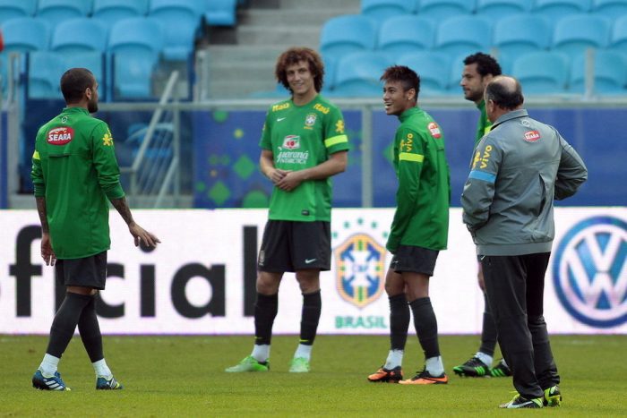 Dani Alves i Neymar (Brazylia)