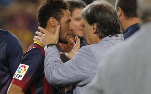 Neymar: „Tata” to spokojny trener, ale kiedy trzeba jest surowy