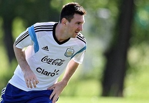Messi nie słucha ofert transferu