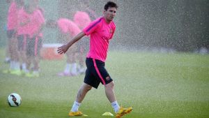 Messi, Iniesta i Vermaelen ćwiczyli z grupą