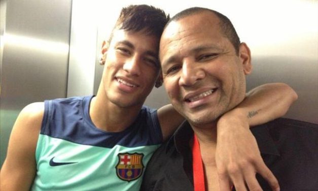 Ojciec Neymara: Mój syn przyszedł tutaj, żeby grać futbol