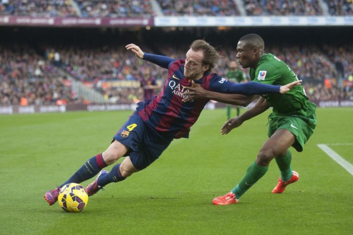 Ivan Rakitić w meczu z Levante