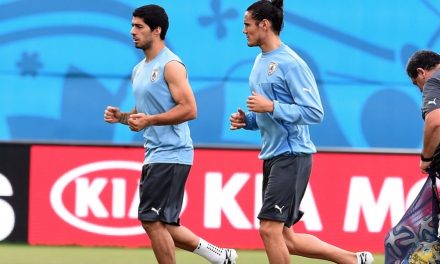 Cavani: Trudno jest się zrozumieć z Suárezem