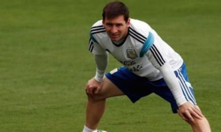 Martino: Messi nie zagrał, bo miał spuchniętą stopę