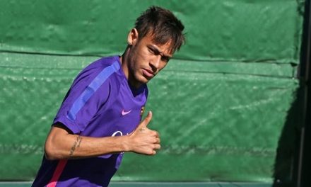 Claudio Bravo i Neymar wrócili do treningów z Barçą