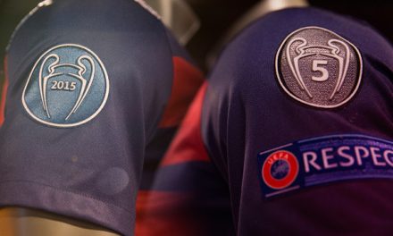FC Barcelona z nowymi naszywkami na koszulkach