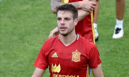 Telegraph: Barça interesuje się Azpilicuetą