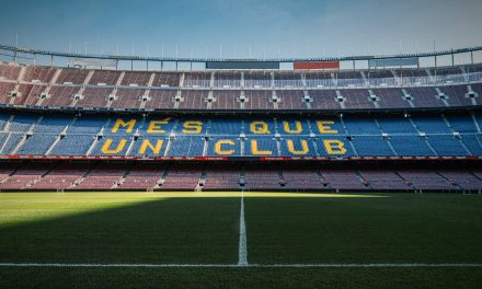 Czy Ronald Koeman pożegna się z Barceloną?