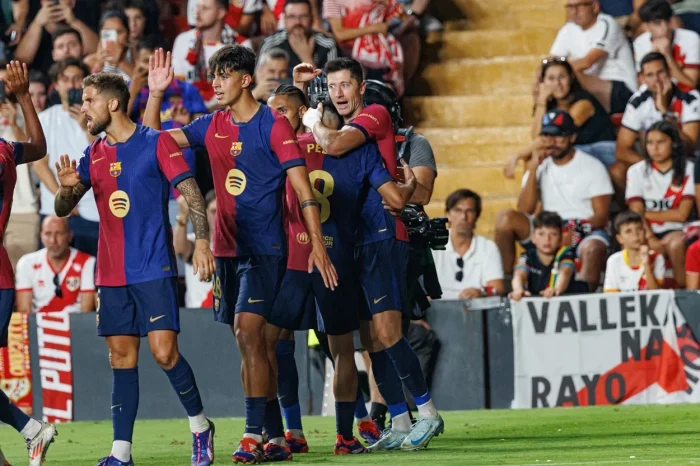 FC Barcelona Robert Lewandowski i drużyna