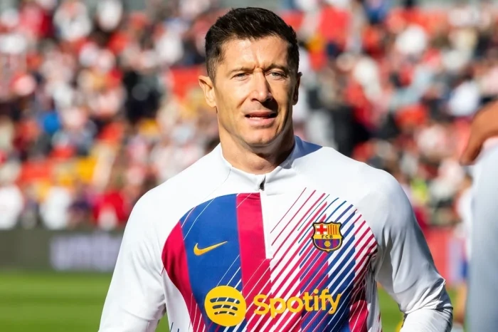 FC Barcelona - Robert Lewandowski 6