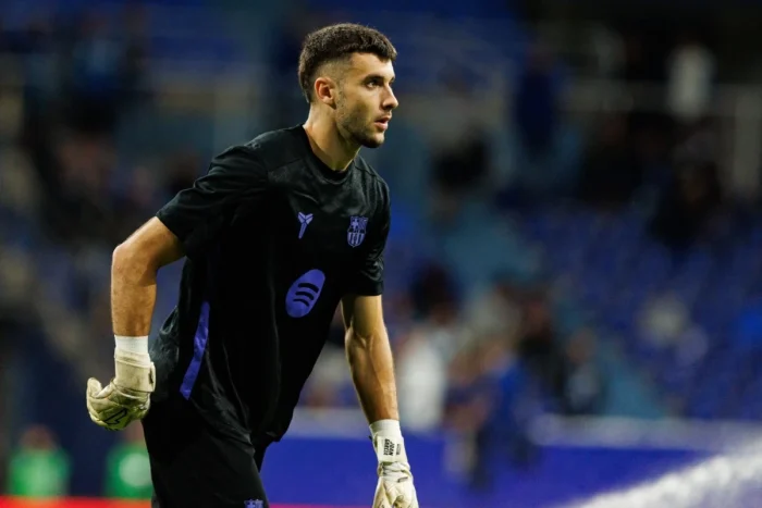 FC Barcelona - Joan Garcia 4